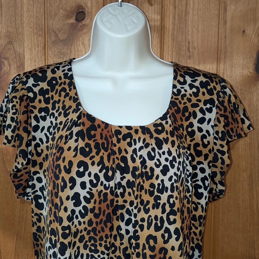 Worthington Leopard Print Blouse with‎ Flutter Sleeves
